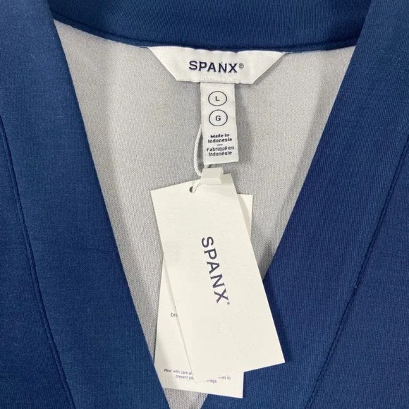 SPANX Women's L AirEssentials Cardigan Stripe Navy White Button Front V Neck NEW - Picture 4 of 9